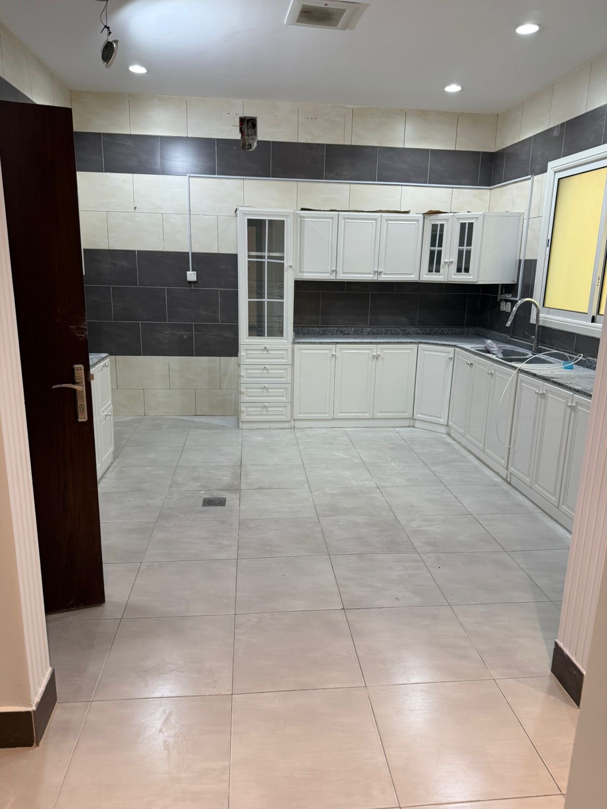🏠 Duplex Apartment for Rent – Al Nozha District**  